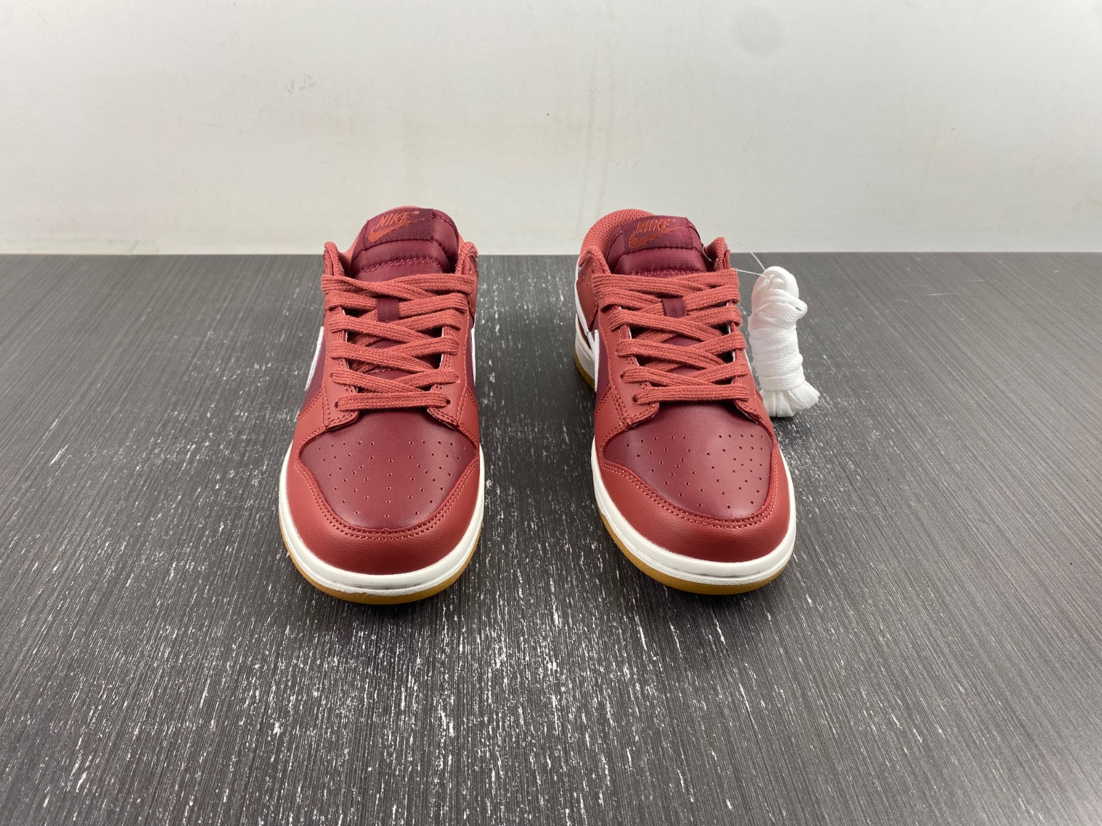 Dunk Low With Hits Of “Desert Berry”DD1503-603