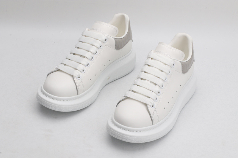 ALEXANDER MCQUEEN SNEAKER