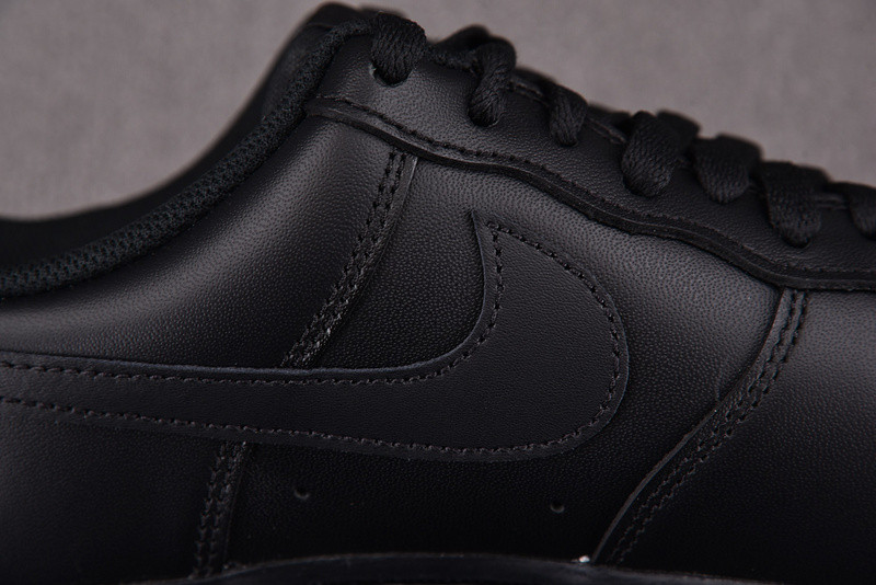 Nike Air Force 1 Low 07 Triple Black Men
