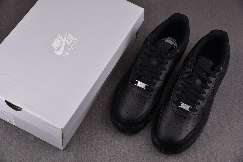 Nike Air Force 1 Low 07 Triple Black Men