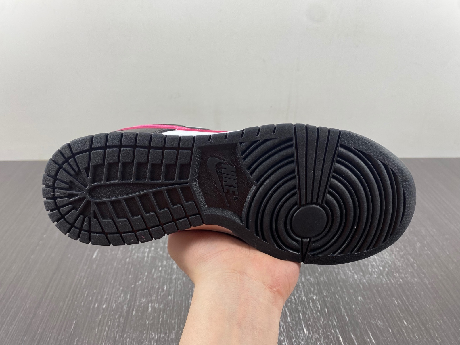 Nike Dunk Low "Dark Obsidian/Fierce Pink" FB9109-401