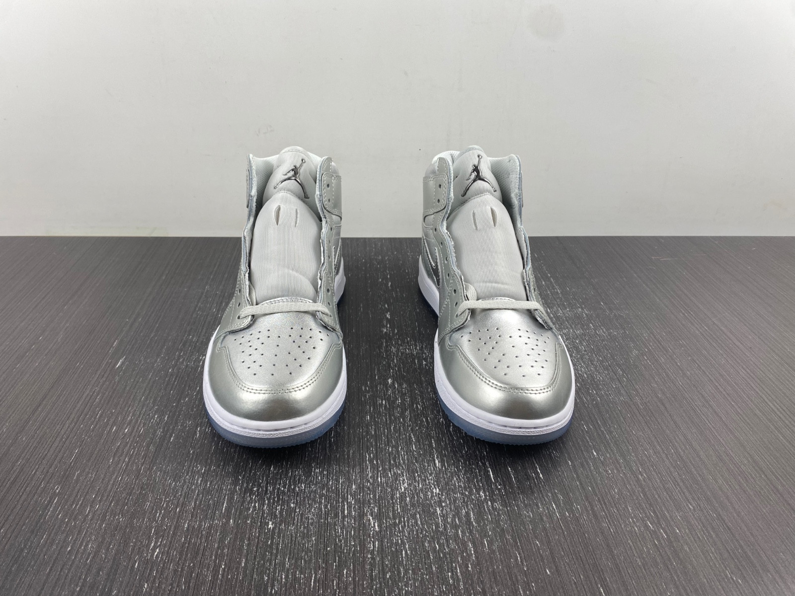 Air Jordan 1 High Golf “Gift Giving” FD6815-001