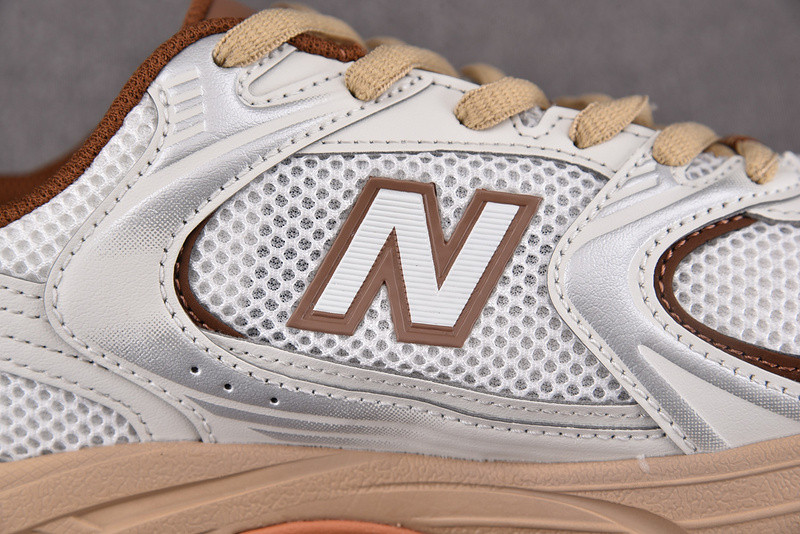 NEW BALANCE 530 - MR530NI