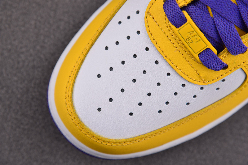Kobe Bryant x Nike Air Force 1 Low FZ1151-100