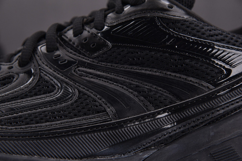 Ba*len*cia*ga bouncer chunky-sole sneakers