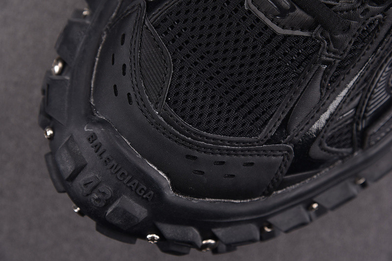 Ba*len*cia*ga bouncer chunky-sole sneakers