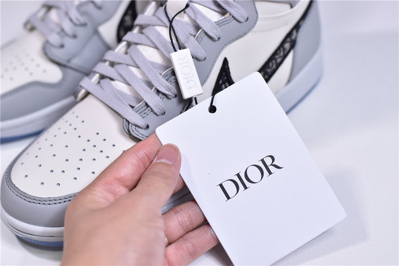 Air Jordan 1 High OG AJ1 V00846H160