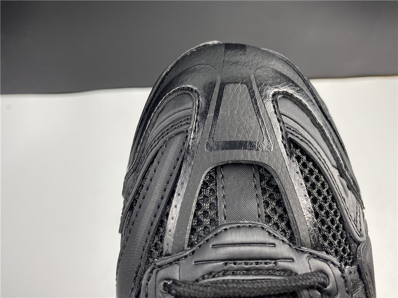 Ba*len*cia*ga drive sneaker 624344-w2fn1-1000