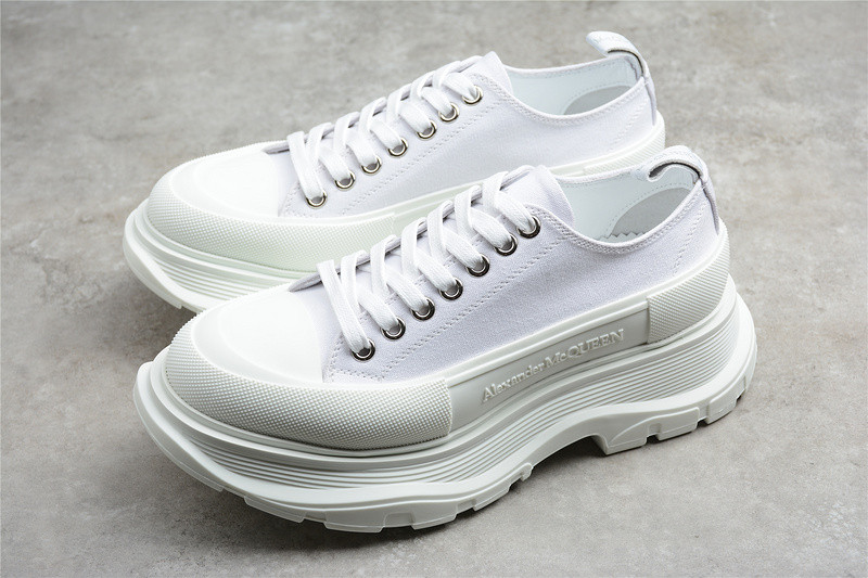 ALEXANDER MCQUEEN SNEAKER