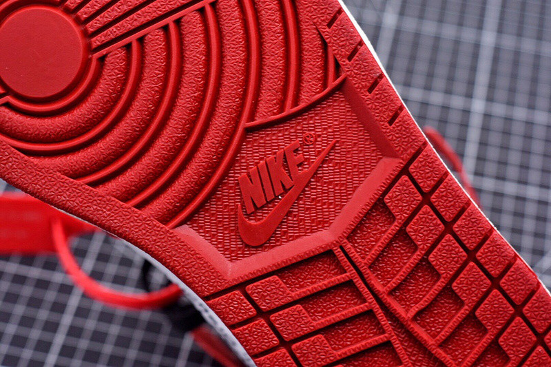 AIR JORDAN 1 RETRO HIGH OW CHICAGO AA3834-101