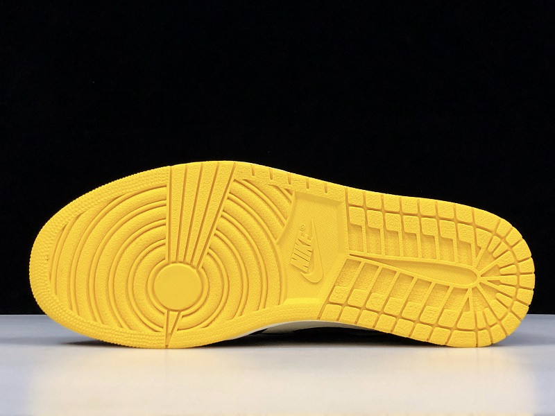 AIR JORDAN 1 NO LS VARSITY MAIZE 861428-107