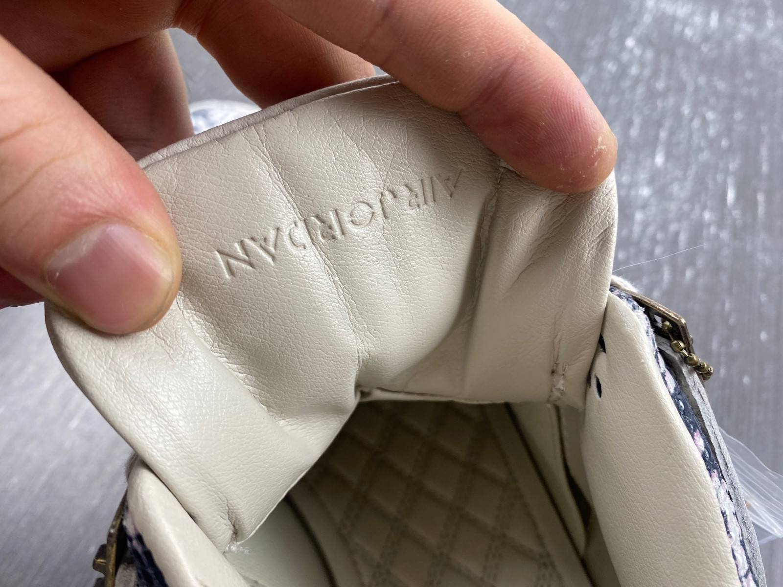 Air Jordan 4 Premium “Snakeskin” B19139-030