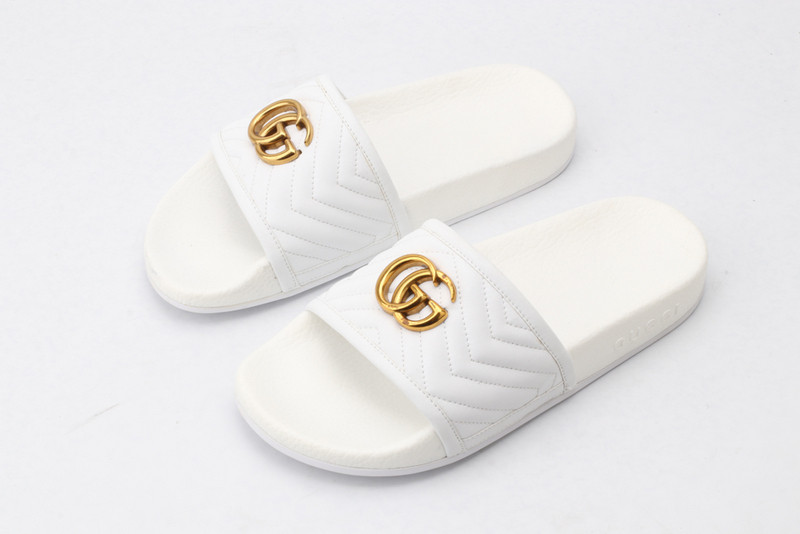 GUC LEATHER SLIDE