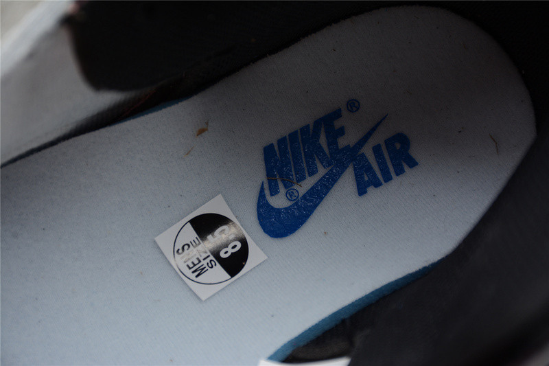 Air Jordan 1 Travis Scott DH3227-105