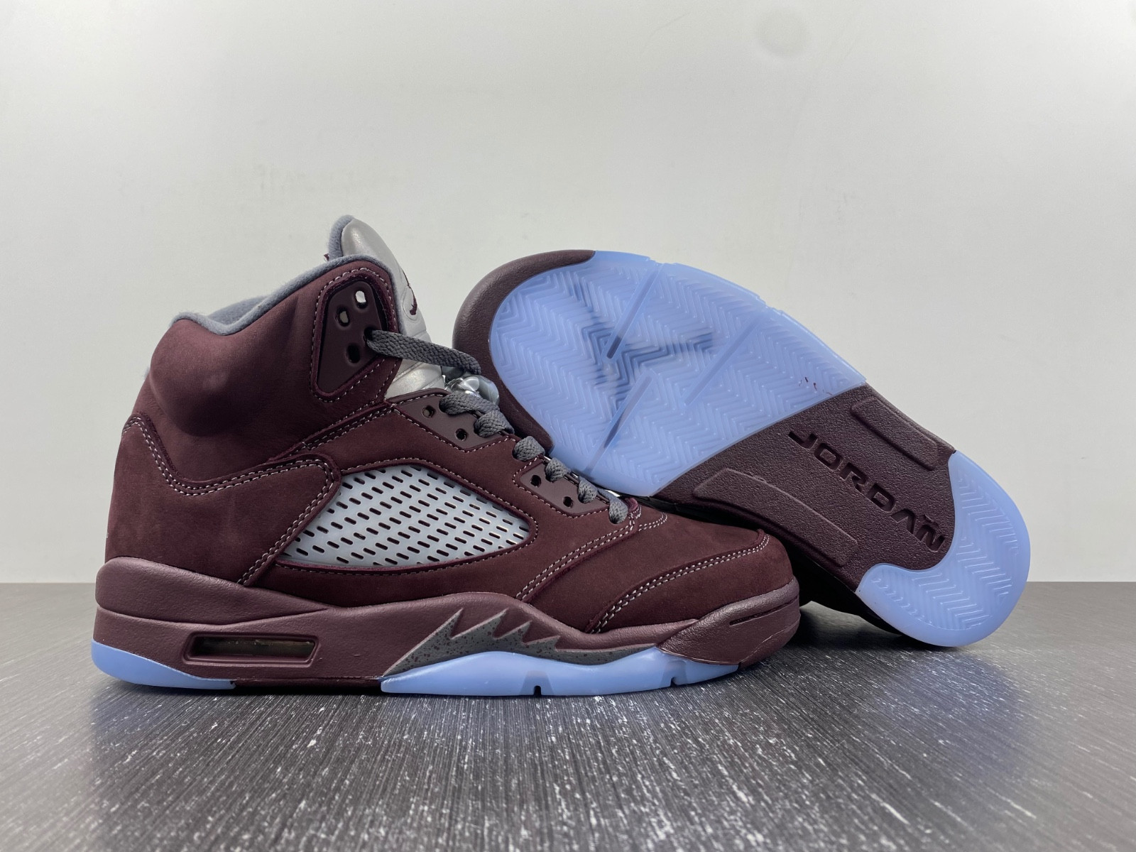 Air Jordan 5 Burgundy 2023 DZ4131-600