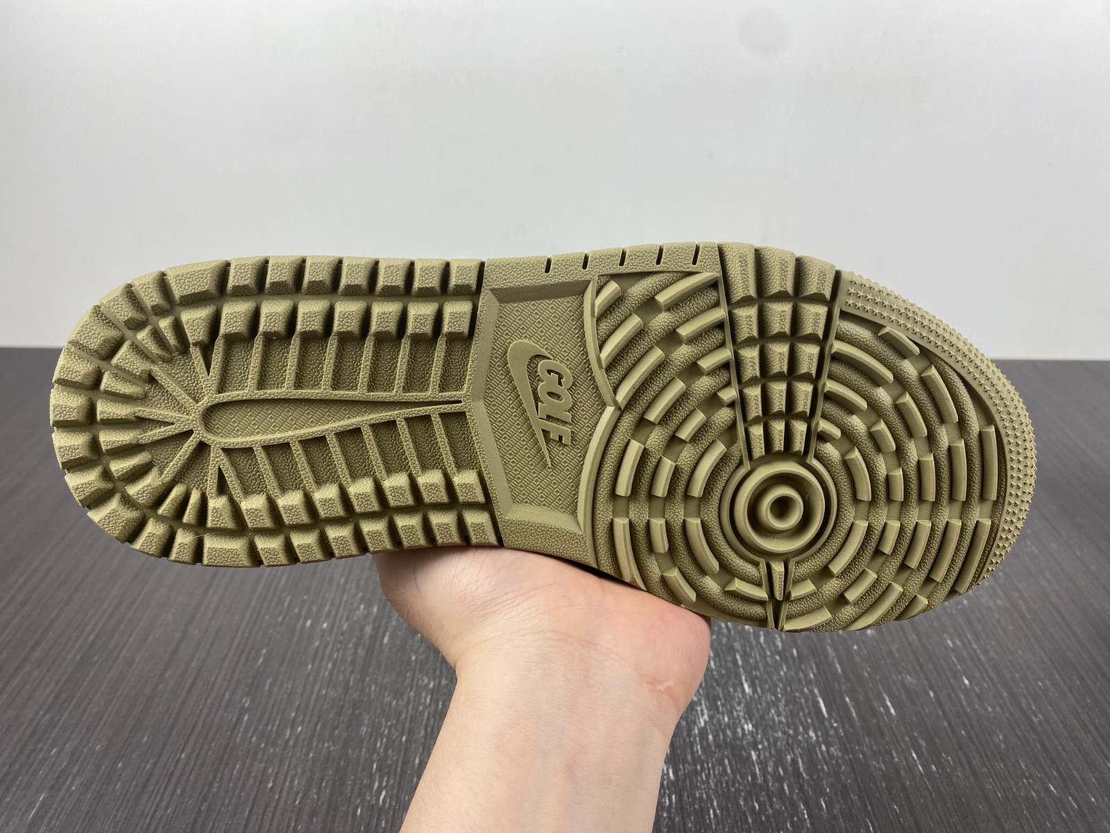 Travis Scott x Air Jordan 1 Low Golf FZ3124-200