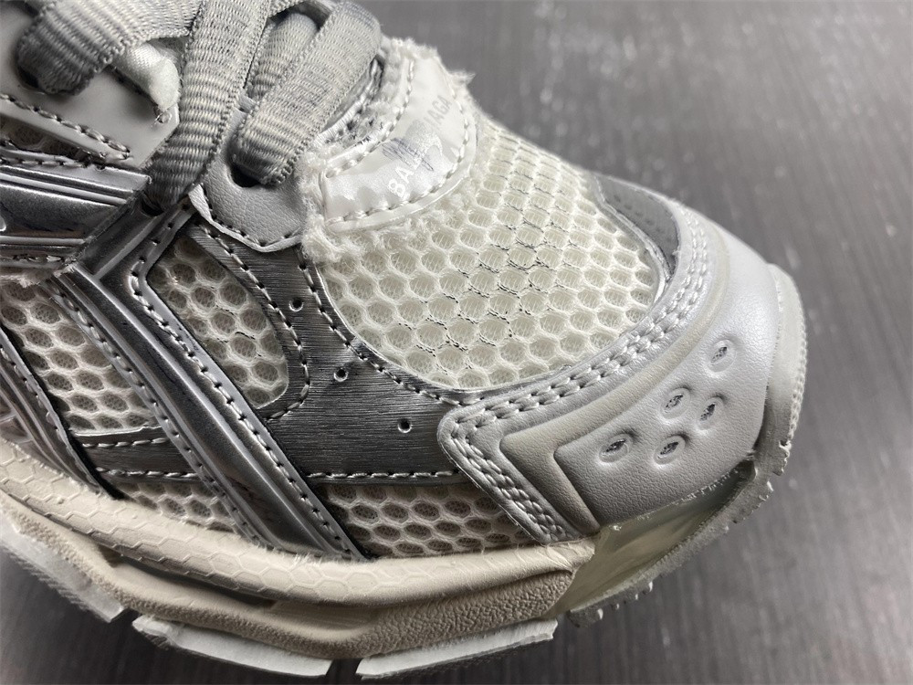 Ba*len*cia*ga runner 677402 w3rbl 8100