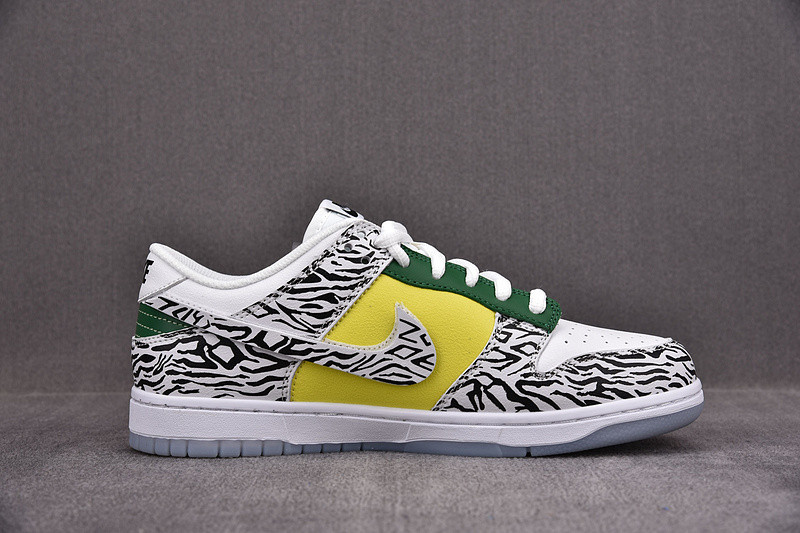 Nike Dunk Low Doernbecher Zoe DR7305-100