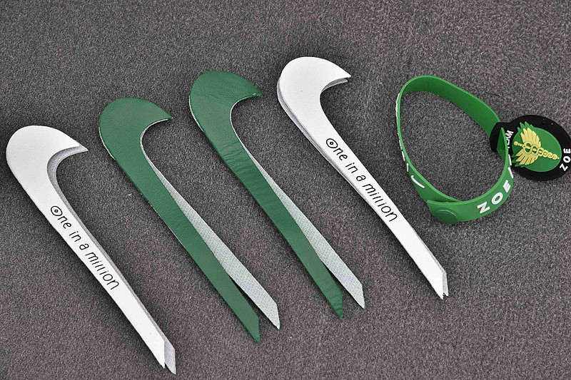 Nike Dunk Low Doernbecher Zoe DR7305-100