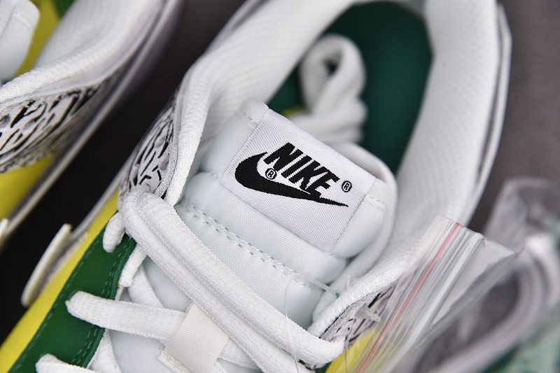 Nike Dunk Low Doernbecher Zoe DR7305-100