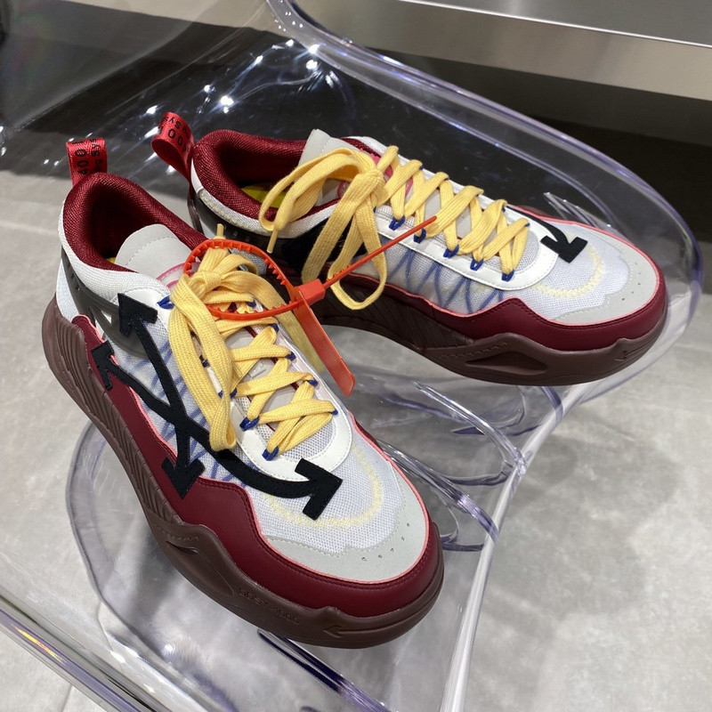 OW C/O ODSY-1000 SPORTS SHOES