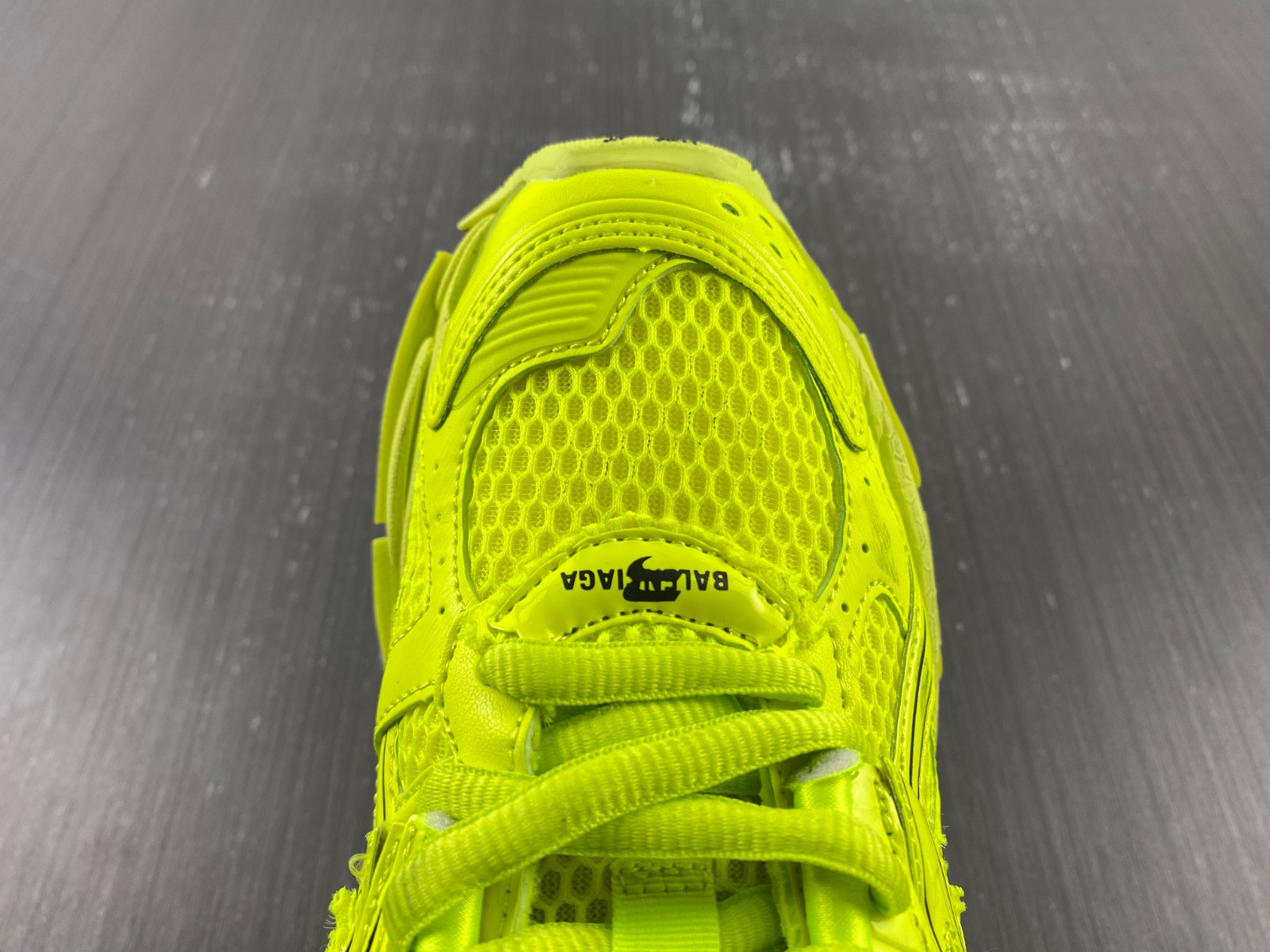 Ba*len*cia*ga runner 677402 w3rb4 7510