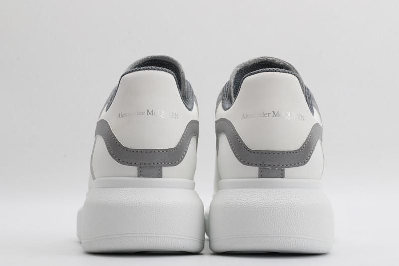 ALEXANDER MCQUEEN SNEAKER