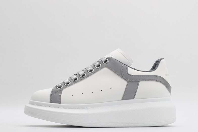 ALEXANDER MCQUEEN SNEAKER