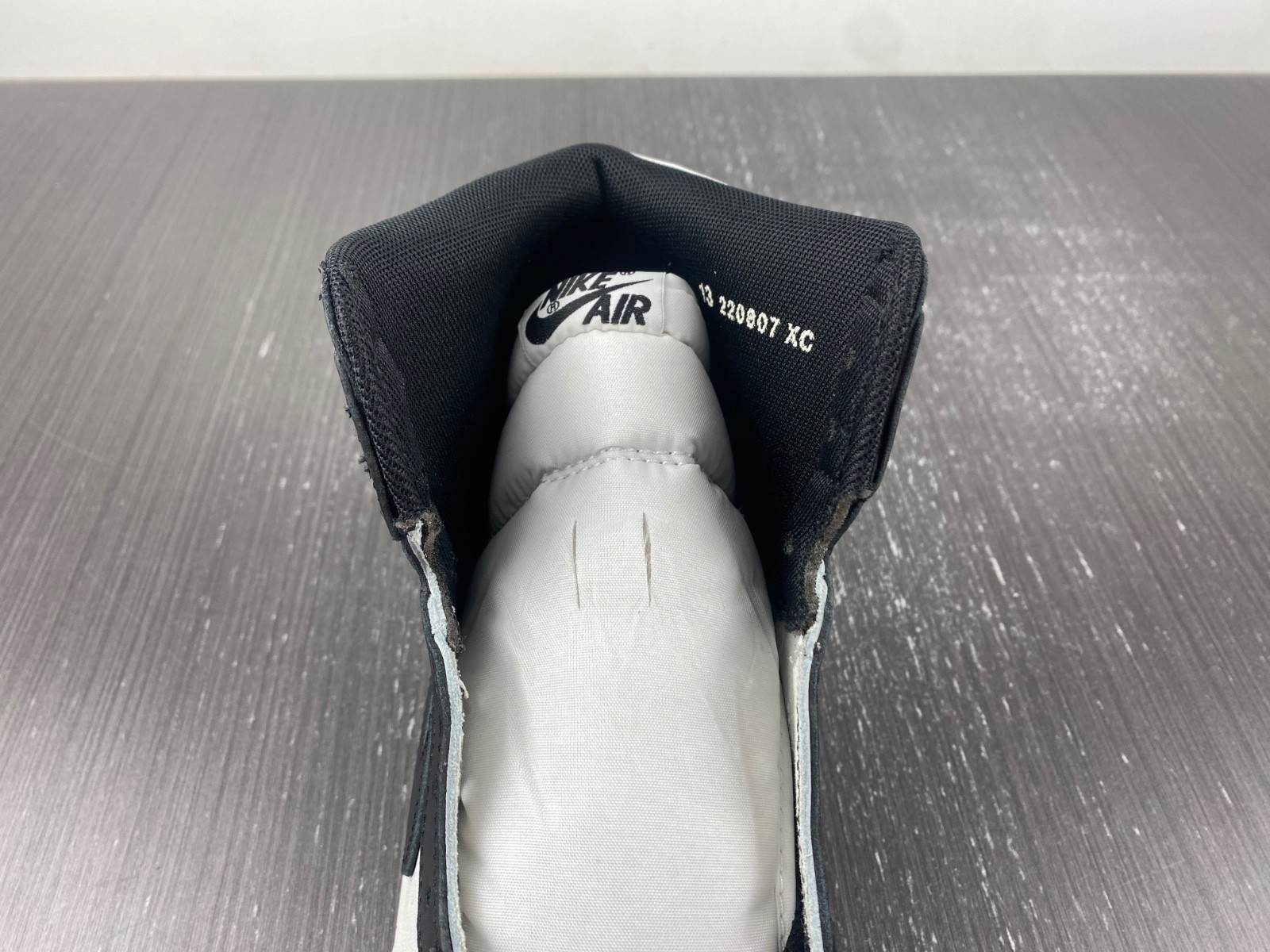 Jordan 1 Retro High 85 Black White (2023) - BQ4422-001