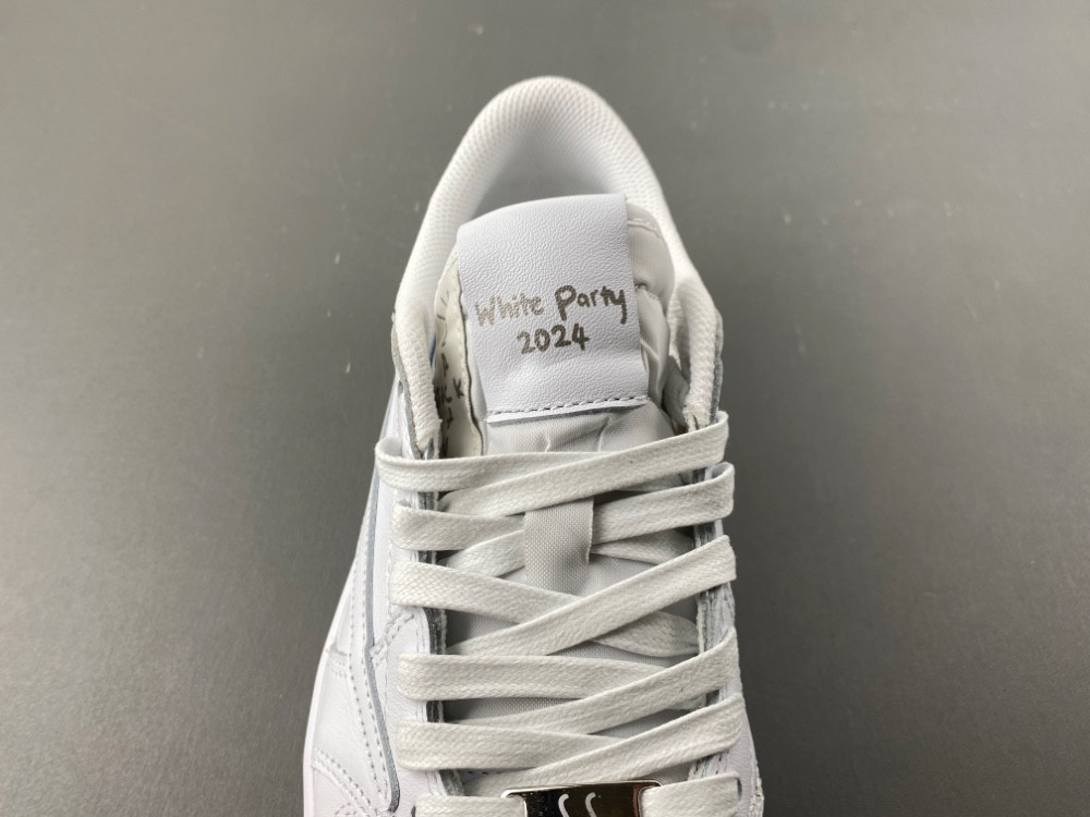 Air Jordan 1 Retro Low OG Travis Scott White Part TD1228-111