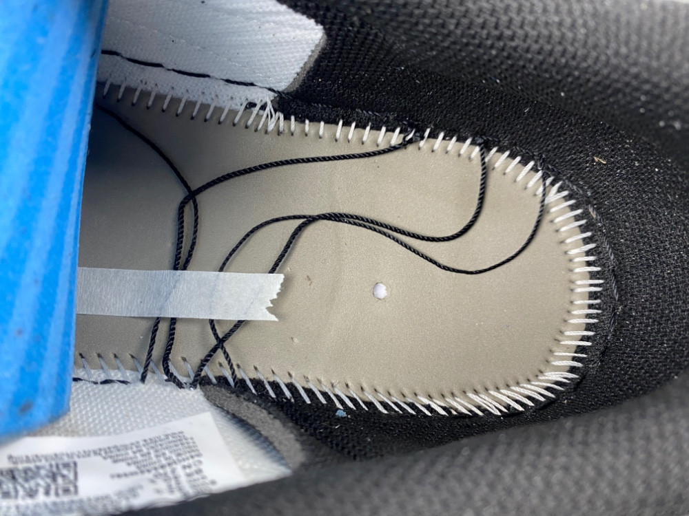 Travis Scott x AJ 1 Low Black White Phantom XZ6868 002