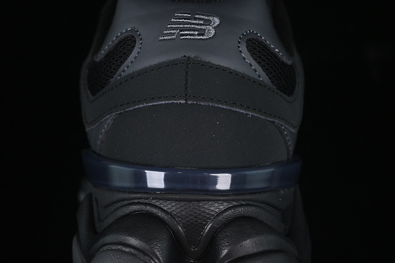 New Balance 9060 "Triple Black" U9060ZGE