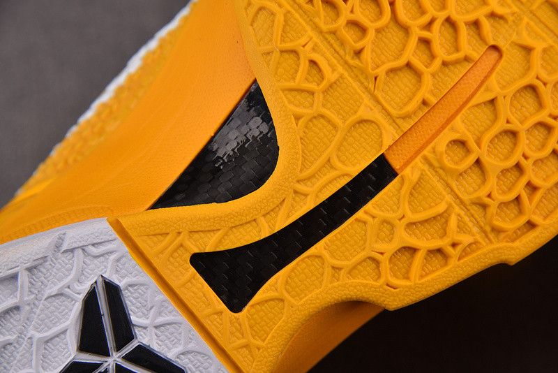 NIKE ZOOM KOBE VI PROTRO MAMBACITA CW2190-501