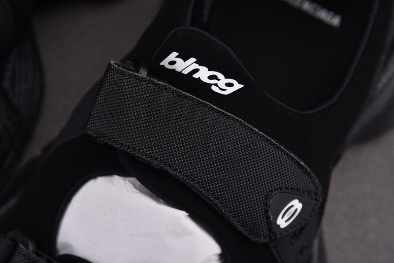 Ba*len*cia*ga 3xl sandal