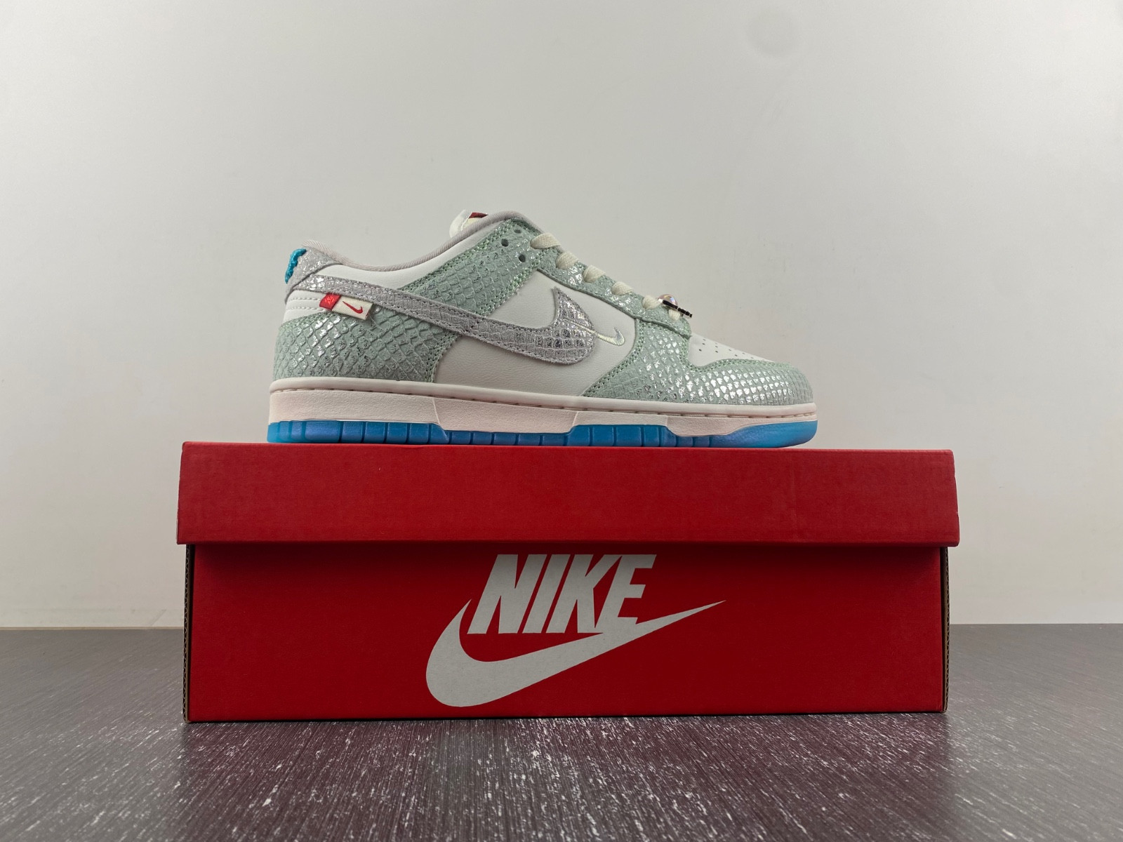 Nike Dunk Low Just Do It Dusty Cactus FZ5065-111