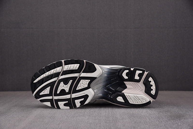 As*ic*s low cut sneakers/wt/1201a922-100