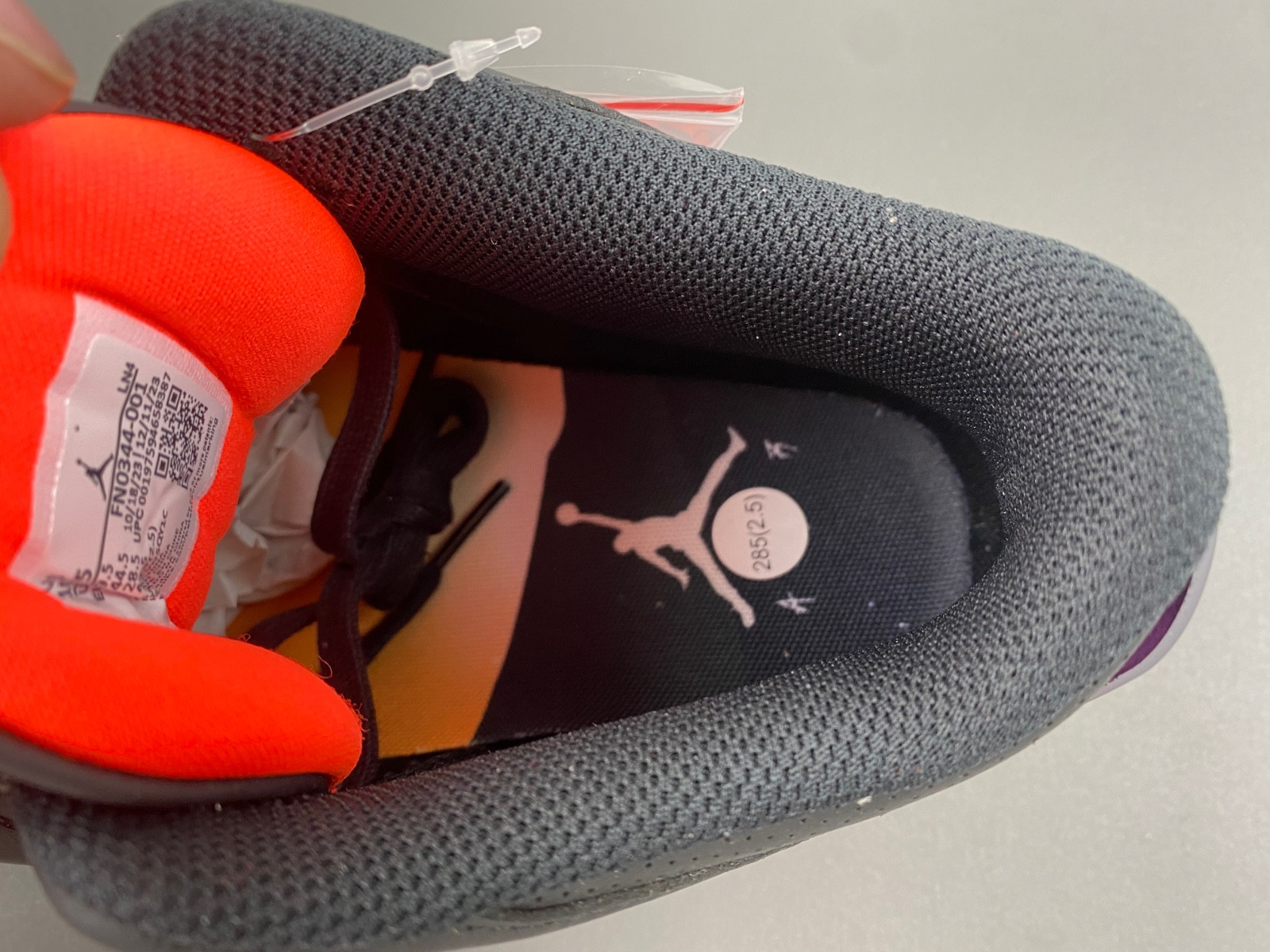 Jordan 3 Retro J Balvin Rio Men