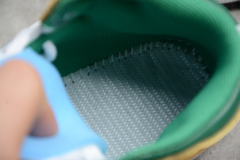 AIR JORDAN 1 MID GS 554725-128