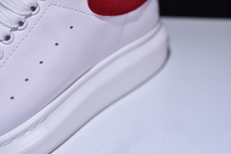 ALEXANDER MCQUEEN SNEAKER