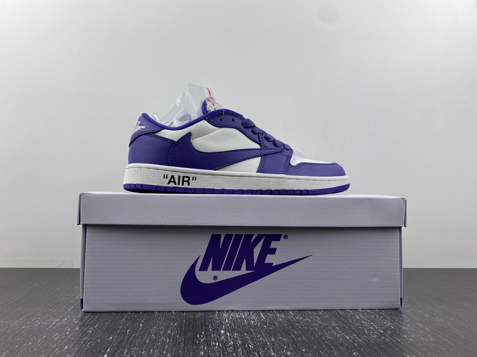 OFF-WHITE x Travis Scott x Air Jordan 1 OW DM7890-386
