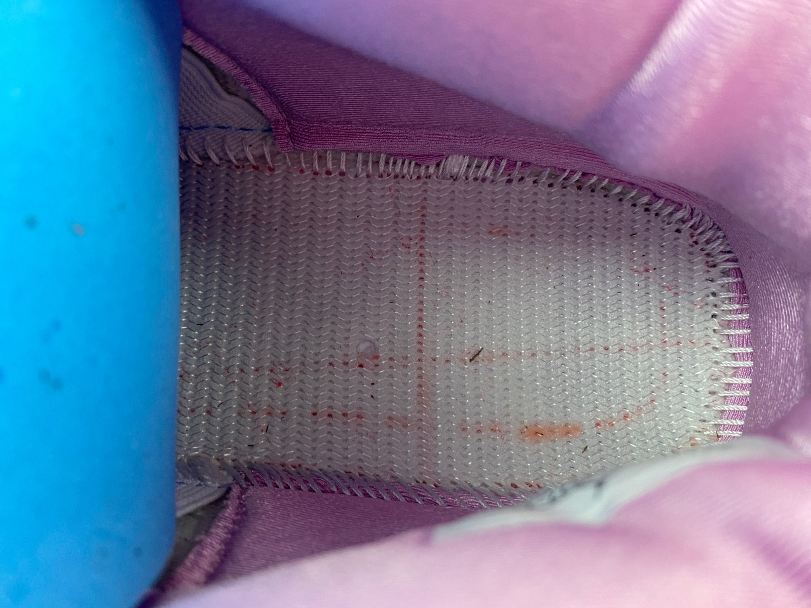 AIR JORDAN 4 WHITE AND PINK CT8527-116